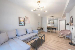 Superior & Spacious Apartment
